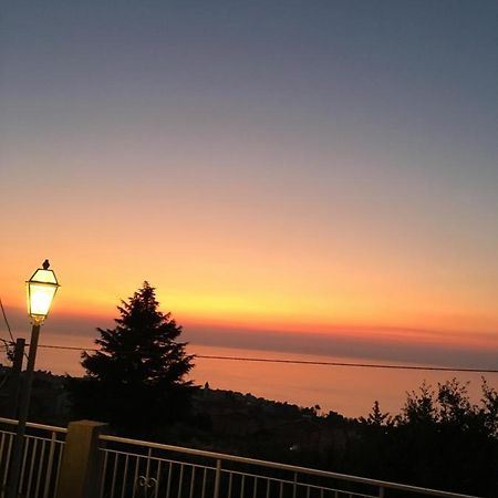 Balconcino degli innamorati Tropea Santa Domenica  Esterno foto