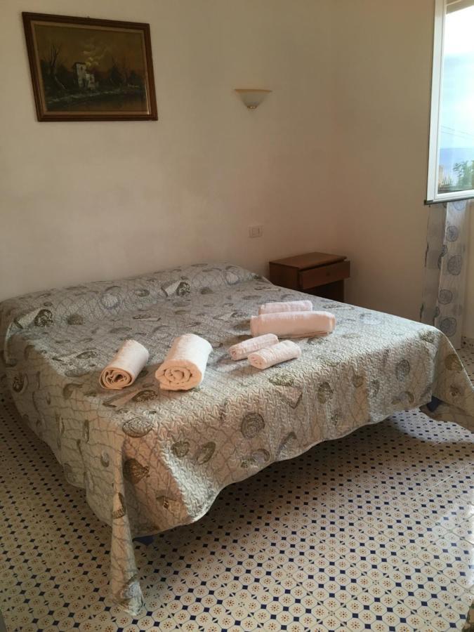 Balconcino degli innamorati Tropea Santa Domenica  Esterno foto