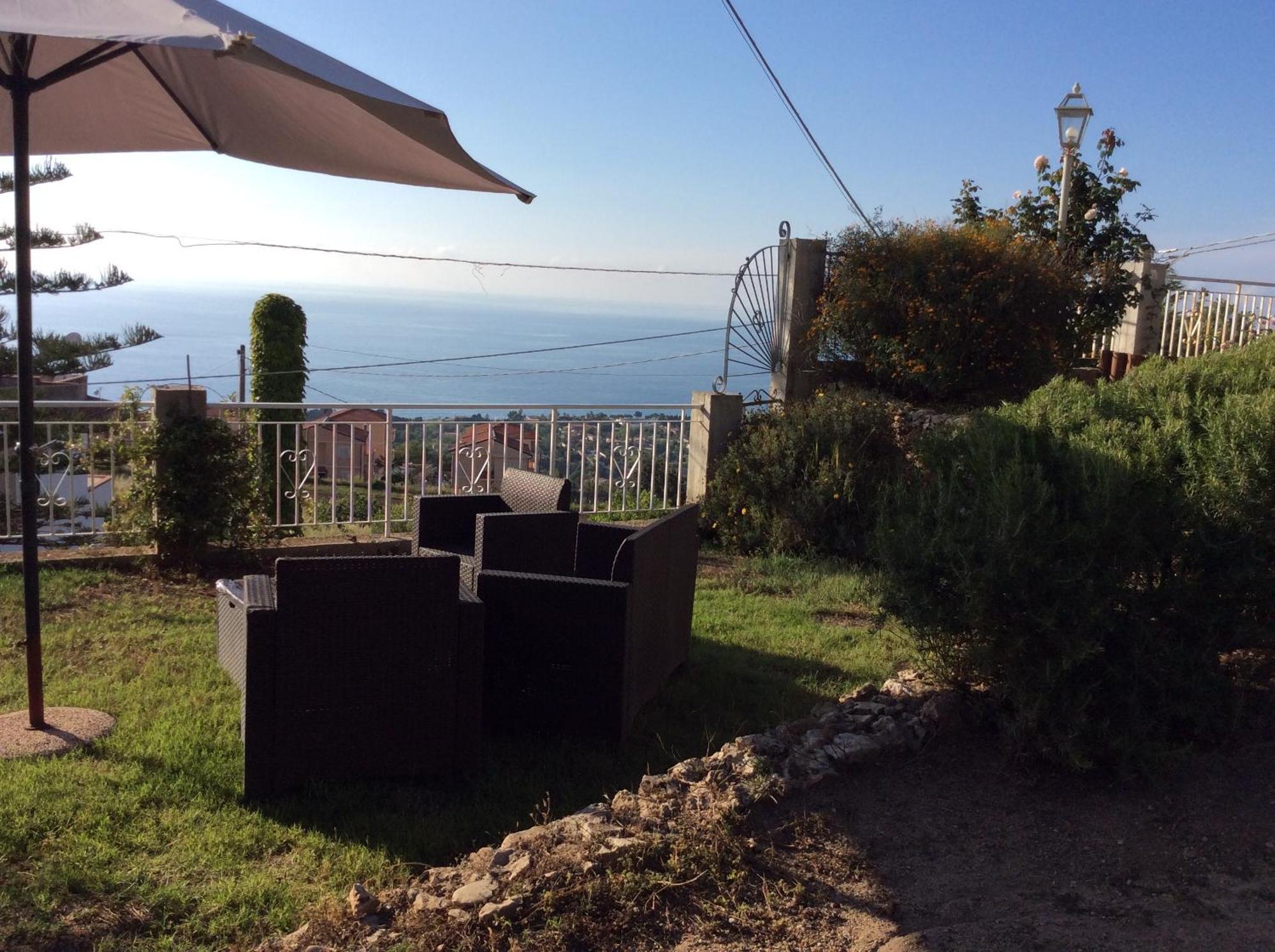 Balconcino degli innamorati Tropea Santa Domenica  Esterno foto