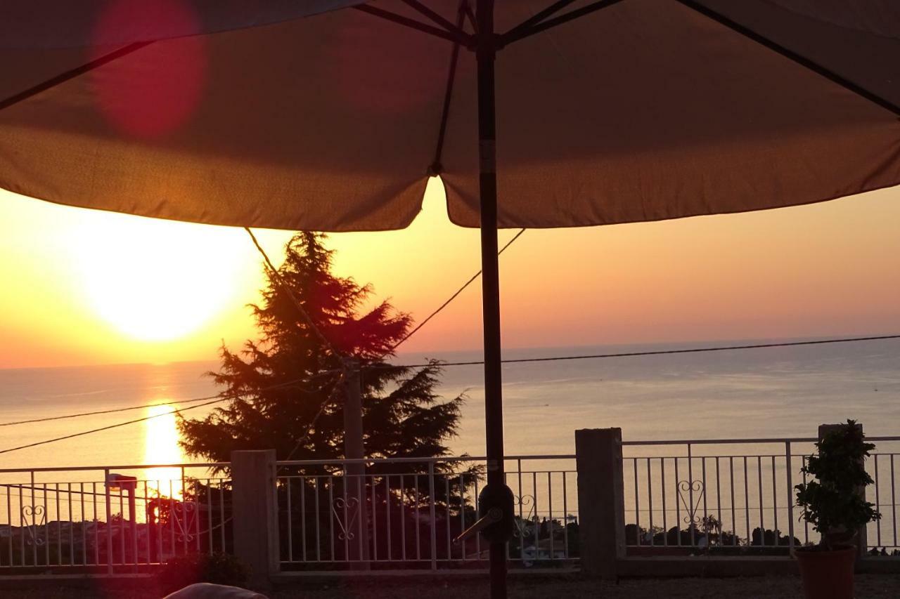 Balconcino degli innamorati Tropea Santa Domenica  Esterno foto