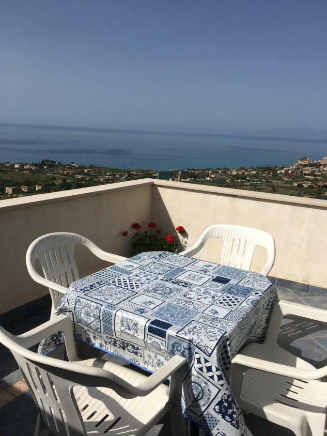 Balconcino degli innamorati Tropea Santa Domenica  Esterno foto